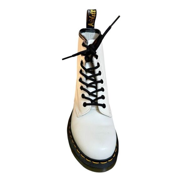 Vintage-Punk Vibes: White Dr. Martens 1460 Boots size 5 - Picture 2 of 7